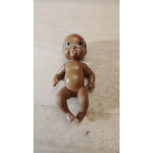 Mattel Barbie Happy Family Newborn Infant Baby Black 2.75" (Hbox5)